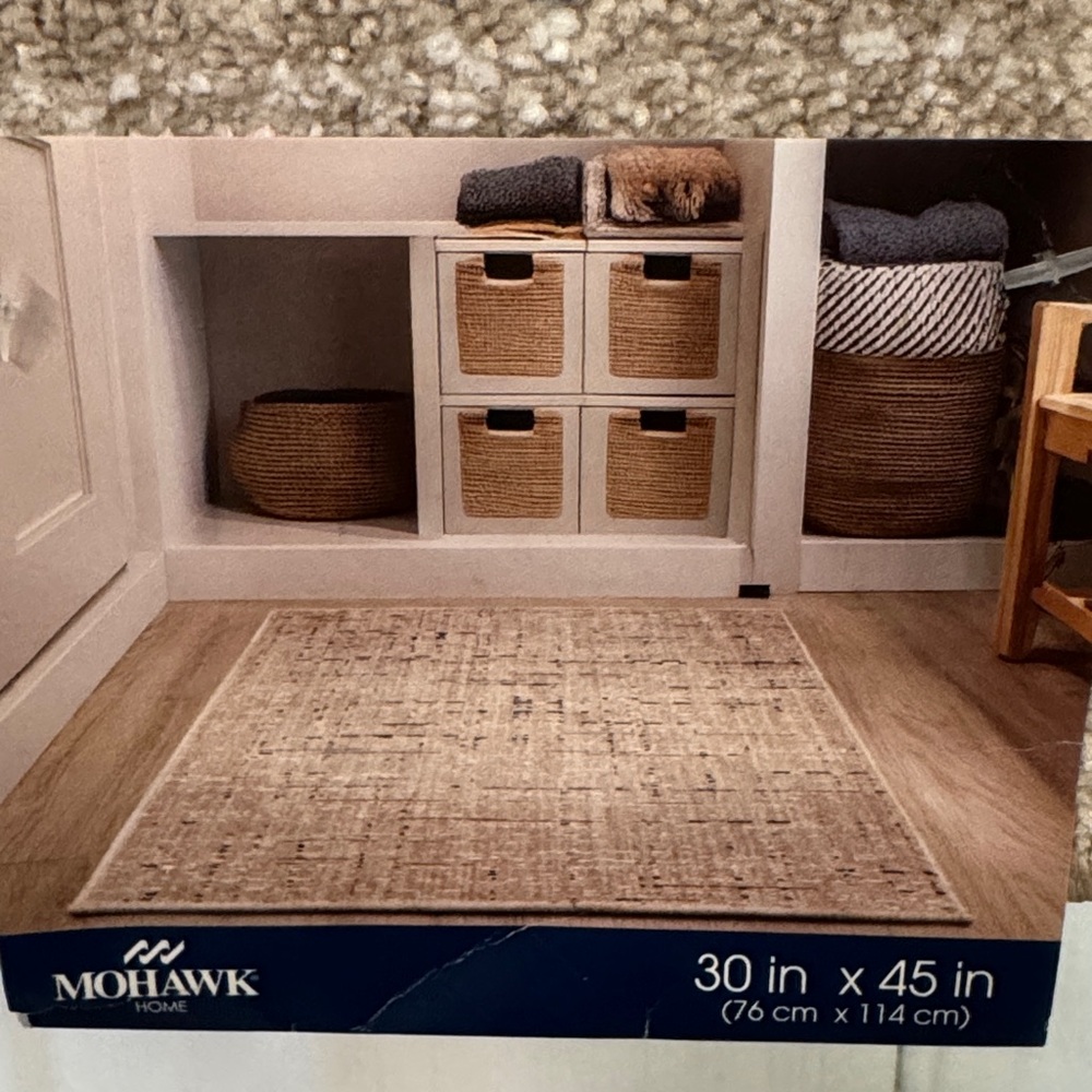 Mohawk Tangiers collection accent rug